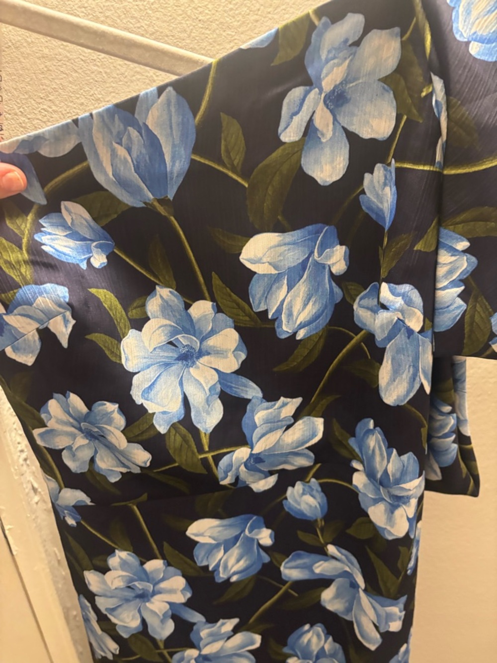 Sachin & Babi Chelsea Gown Blue Floral - Picture 3 of 3